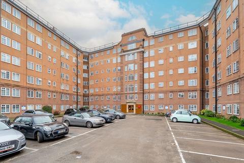 2 bedroom flat for sale, Goldhawk Road, London W6