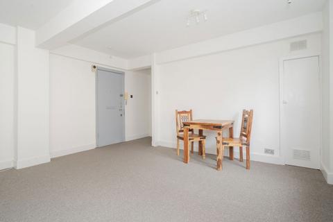 2 bedroom flat for sale, Goldhawk Road, London W6