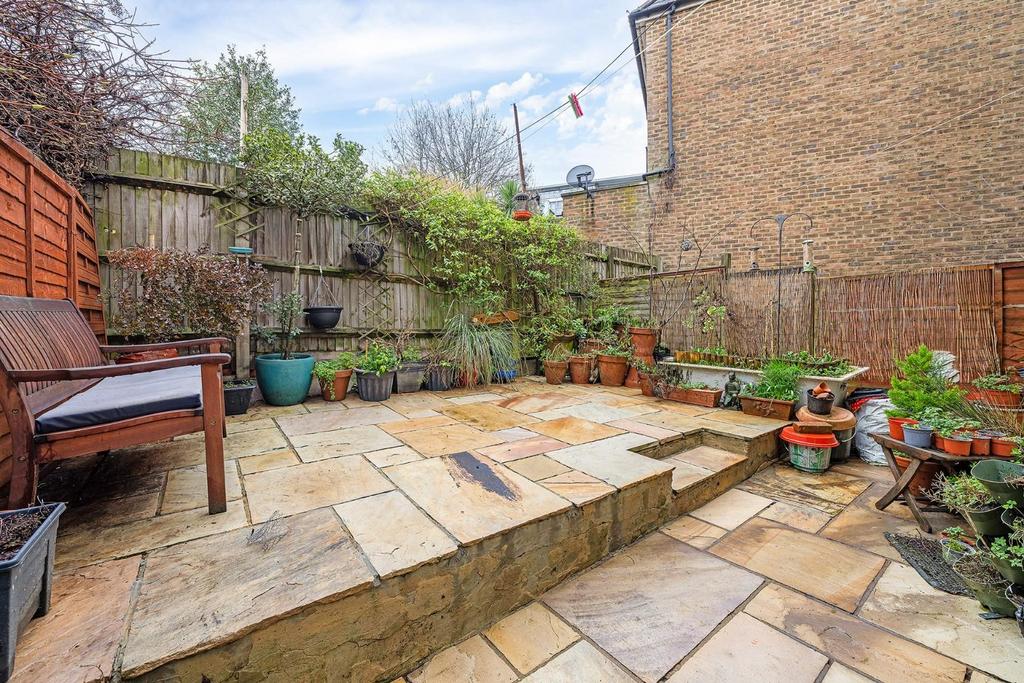 Garden (2).JPG