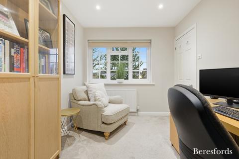4 bedroom detached house for sale, The Tyburns, Hutton, CM13