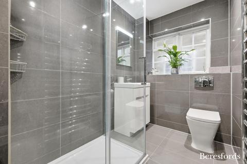 4 bedroom detached house for sale, The Tyburns, Hutton, CM13