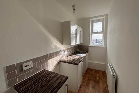 1 bedroom flat to rent, Glen Tower , 3 Queens Road , Weston Super Mare