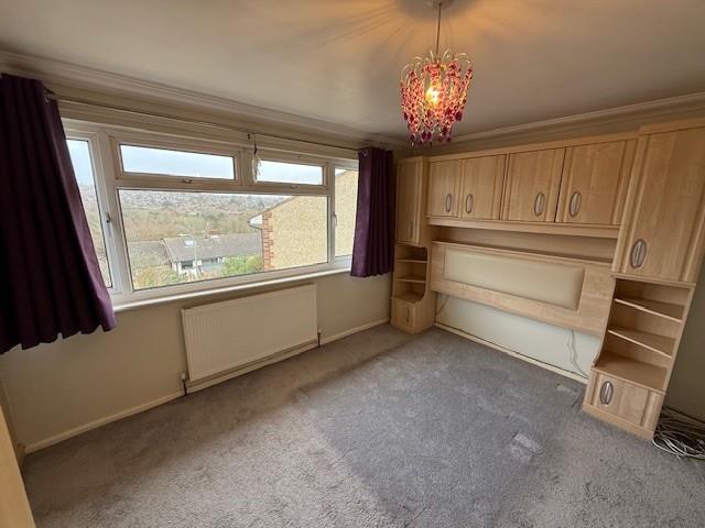 46 Dean Close 11.jpg