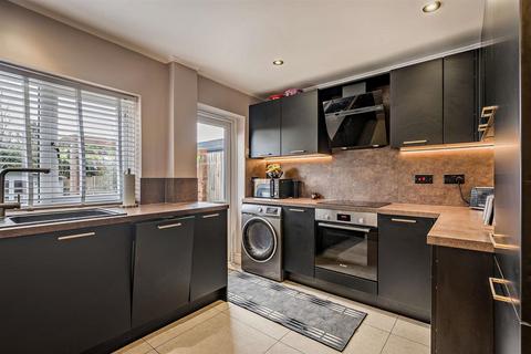 3 bedroom end of terrace house for sale, St. Andrews Road, Maidstone