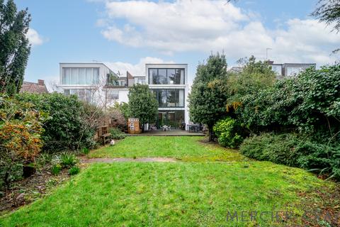 5 bedroom house for sale, Alverstone Road, London NW2
