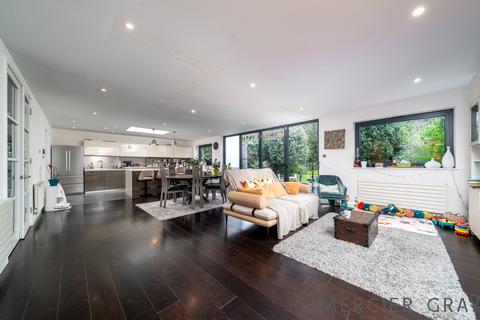5 bedroom house for sale, Alverstone Road, London NW2