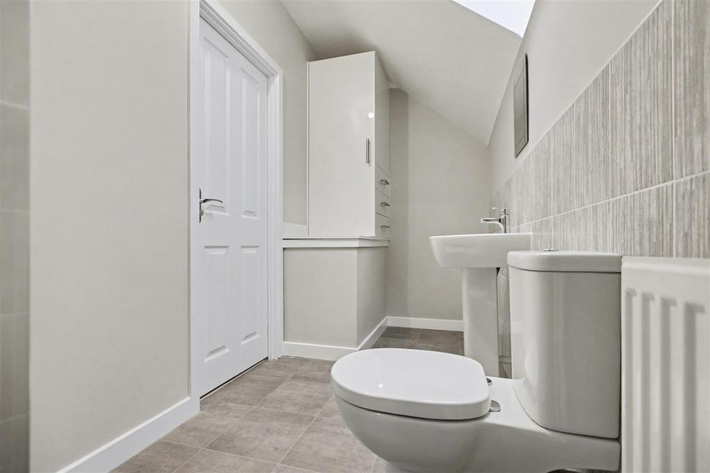 En Suite 3.jpeg