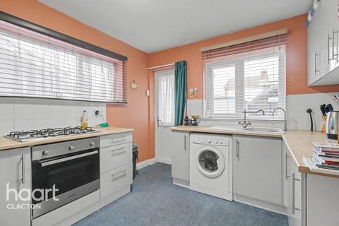 2 bedroom semi-detached bungalow for sale, Stanley Road, Clacton-On-Sea