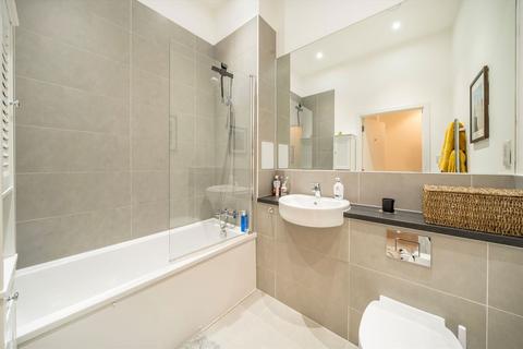 1 bedroom flat for sale, Emerald Road, London NW10