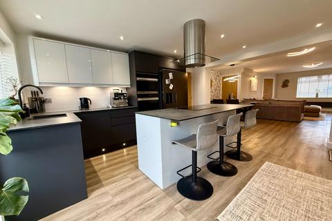 2 bedroom semi-detached house for sale, Primrose Meadow, Swadlincote DE11