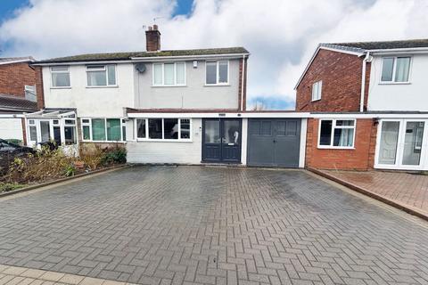 3 bedroom semi-detached house for sale, Amblecote Road, Brierley Hill DY5