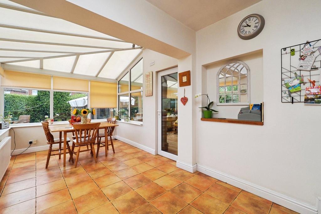 Breakfast Room