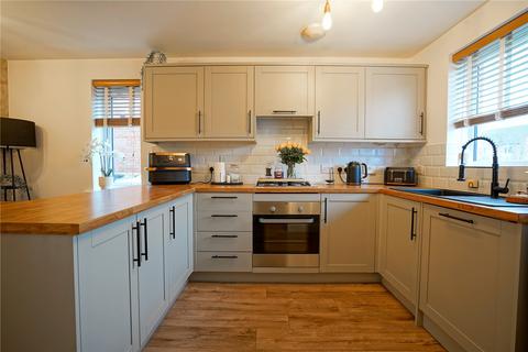 3 bedroom semi-detached house for sale, Sanderson Way, Swinton, Mexborough, South Yorkshire, S64
