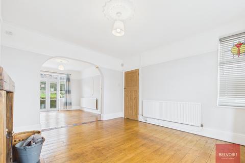 3 bedroom semi-detached house to rent, Lon Dan Y Coed, Cockett, Swansea, SA2
