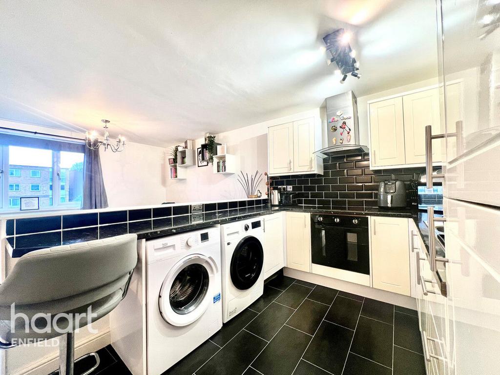 Utility room, utility