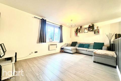 undefined, Turners Hill, Waltham Cross