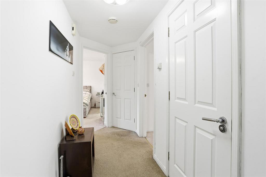 1619495295 - 6, Morgan Court, SM5 - 9.jpg