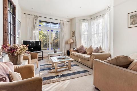4 bedroom semi-detached house for sale, Airedale Avenue, London W4