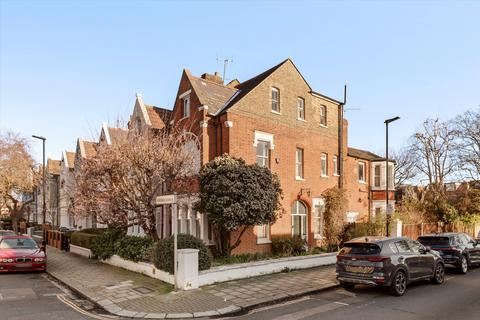 4 bedroom semi-detached house for sale, Airedale Avenue, London W4