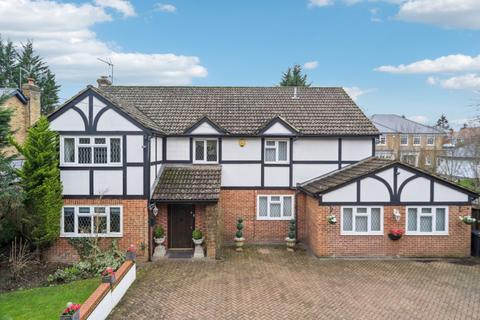 5 bedroom detached house for sale, Fulmer Road, Gerrards Cross, Buckinghamshire