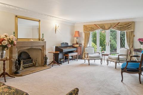 5 bedroom detached house for sale, Fulmer Road, Gerrards Cross, Buckinghamshire