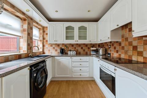 2 bedroom terraced house for sale, Oak Drive, Syston, Leicester, Leicestershire, LE7