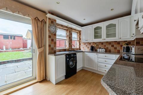 2 bedroom terraced house for sale, Oak Drive, Syston, Leicester, Leicestershire, LE7