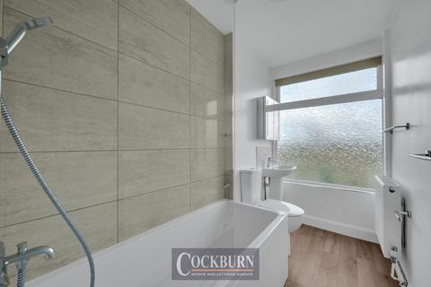2 bedroom flat to rent, Mottingham Lane, London, SE9 4RU