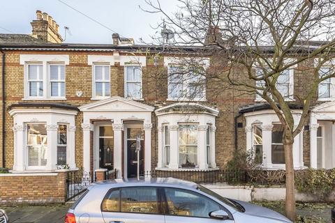 4 bedroom house to rent, Andalus Road, London SW9