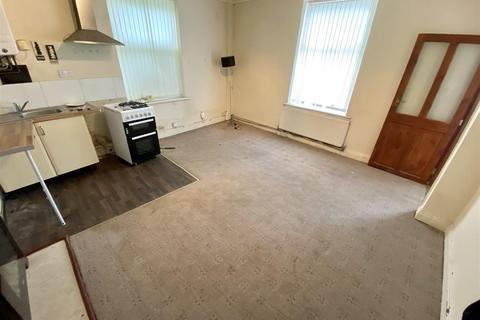 undefined, College Street, Crosland Moor