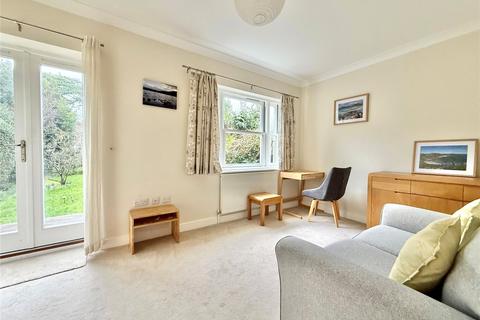 2 bedroom apartment for sale, Grassington Road, Lower Meads, Eastbourne, East Sussex, BN20