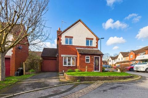 Oaktree Crescent, Bradley Stoke, Bristol, South Gloucestershire, BS32