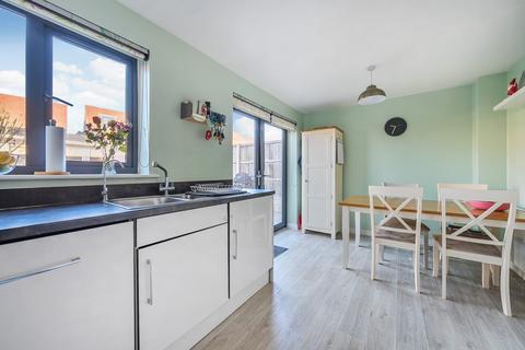 3 bedroom semi-detached house for sale, Bailey Drive, Ebbsfleet Valley, Swanscombe, Kent, DA10