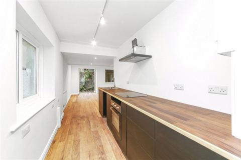 2 bedroom flat to rent, Victoria Road, London NW6