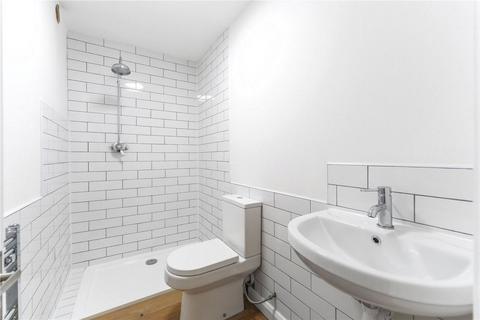 2 bedroom flat to rent, Victoria Road, London NW6