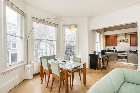 2 bedroom flat for sale, Redcliffe Gardens, London SW10