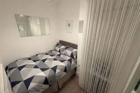 undefined, Restalrig Road South, Edinburgh, EH7