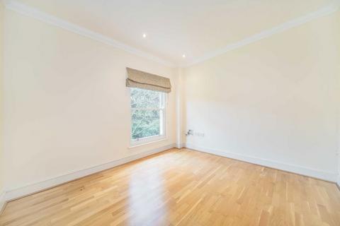 undefined, Holmesdale Road, Teddington TW11