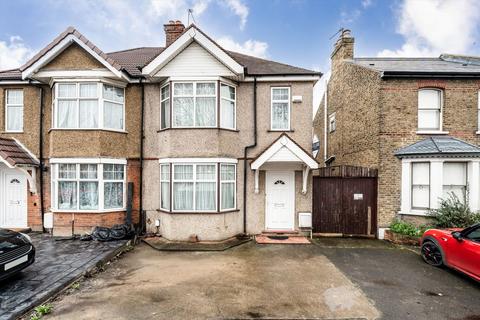 undefined, Hanworth Road, Hounslow TW4
