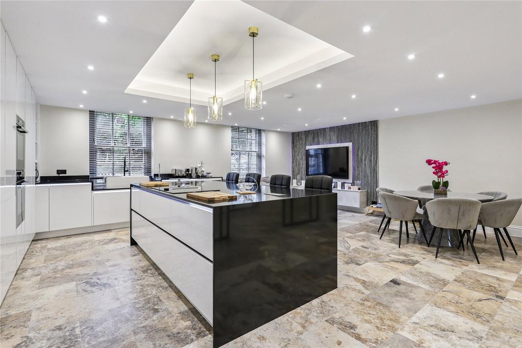 Kitchen/Family Room