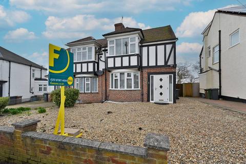 3 bedroom semi-detached house for sale, Somers Way, Bushey, WD23