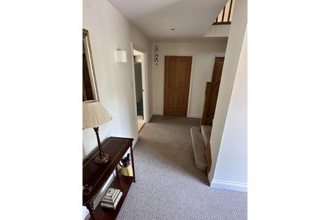 5 bedroom detached house for sale, Common Hill - Cricklade, Swindon, SN6