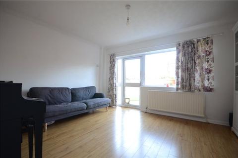 3 bedroom semi-detached house for sale, Chatsworth Avenue, Winnersh, Wokingham