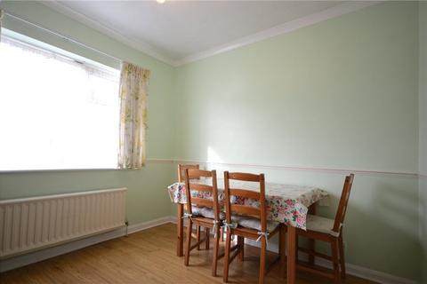 3 bedroom semi-detached house for sale, Chatsworth Avenue, Winnersh, Wokingham