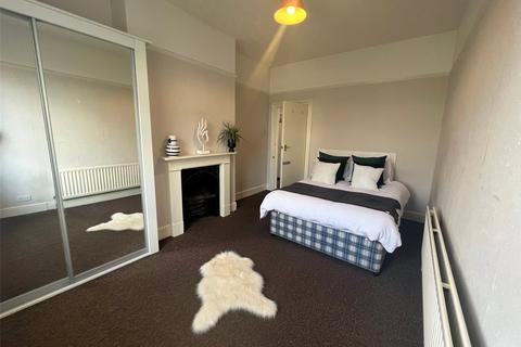 3 bedroom flat to rent, Westridge Road, Hampshire SO17