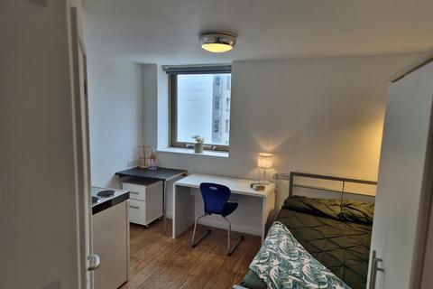 undefined, STUDIOS, BILLS INCLUDED!