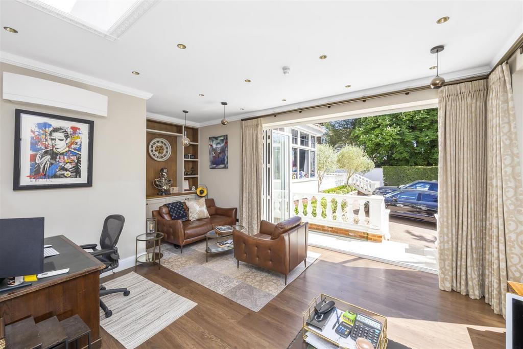 Tongdean Avenue, 55, Avallon 032.jpg