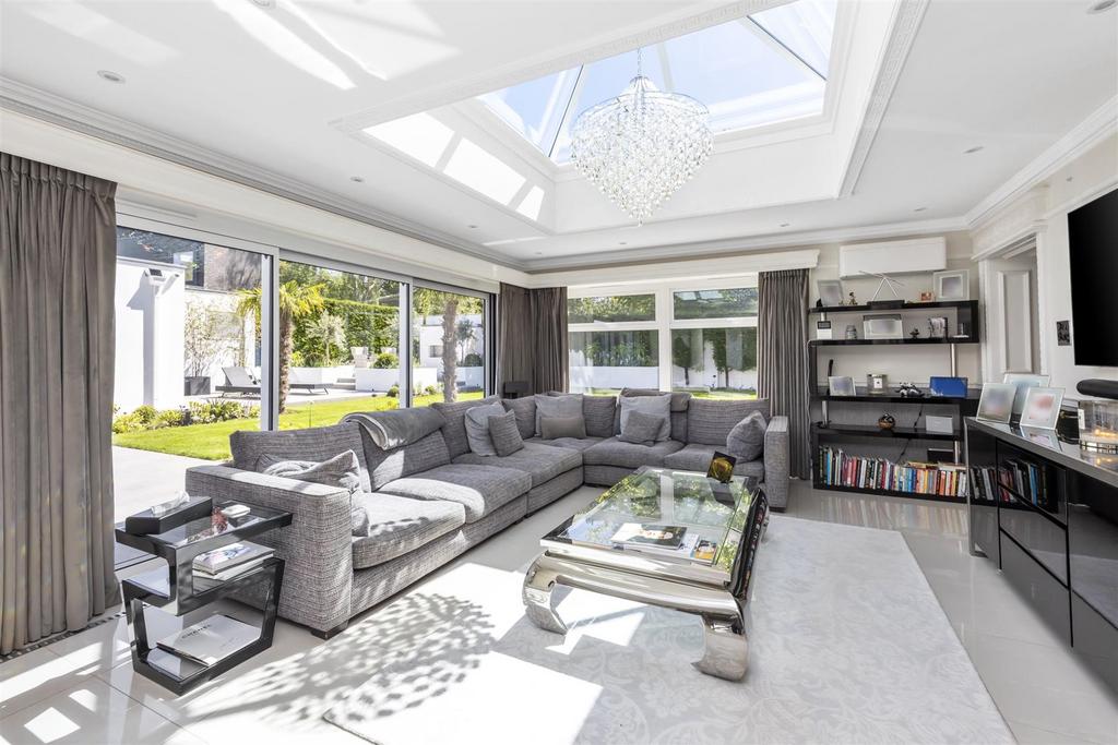 Tongdean Avenue, 55, Avallon 005.jpg