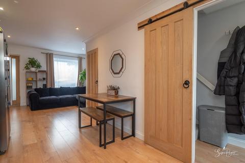 2 bedroom terraced house for sale, Upper Yarborough Road, East Cowes