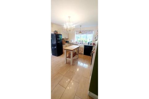 4 bedroom detached bungalow for sale, Long Gate, Louth, LN11